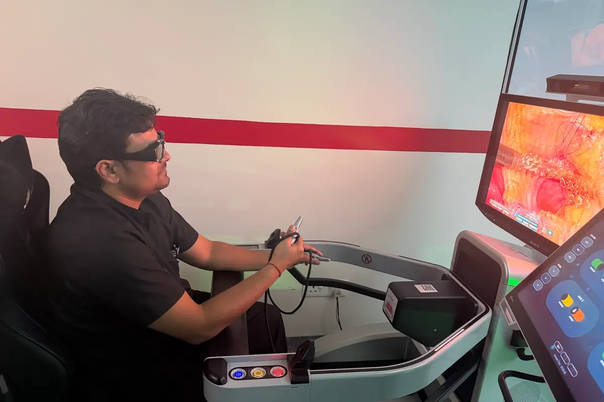 Dr. Aditya Sengar at a robotic surgery console, Precision Urology Hospital, Lucknow